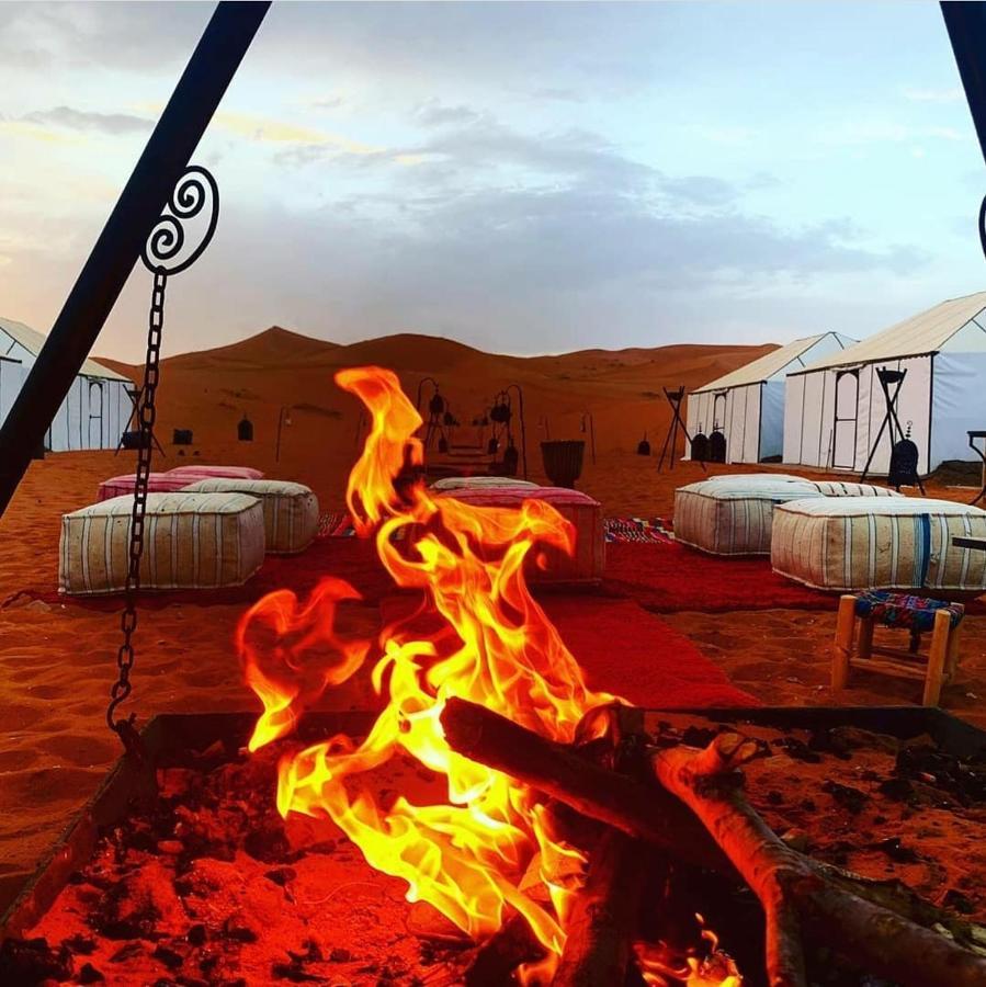 Sahara Luxury Tented Camp เมอร์ซูกา ภายนอก รูปภาพ