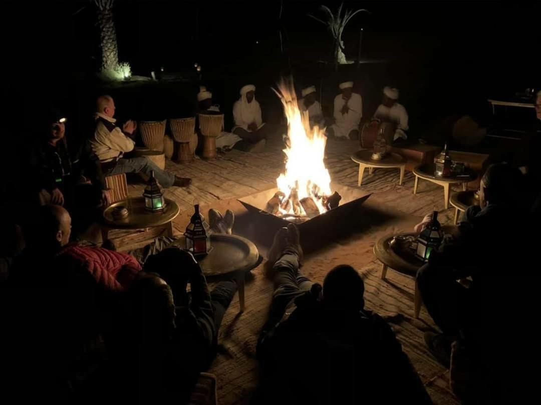 Sahara Luxury Tented Camp เมอร์ซูกา ภายนอก รูปภาพ